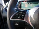 MERCEDES-BENZ GLB 200 d PROGRESSIVE SPUR PANO AHK DISTR PDC