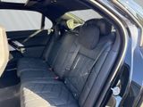 BMW 750 e xDrive M Sport Sky-Lounge Massage Iconic Glow