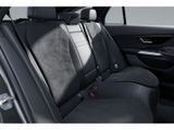 MERCEDES-BENZ E 300 de T-Modell mit EQ Hybrid Technologie AMG