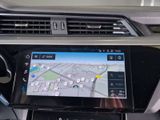 AUDI Q8 e-tron 50 quattro "S-line", AHK Matrix-LED Sitzhz