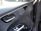 MERCEDES-BENZ C 300 T e  AVANTGARDE DISTR KAMERA SPUR STANDH