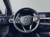 BMW 118 i Advantage 5-Türer PDC Temp SHZ LED Klima