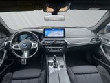 BMW 530 e Touring M Sportpaket Park-Assistent Fernlichtassistent