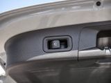 MERCEDES-BENZ GLA 200 d AMG NIGHT SPUR PANO AHK KAMERA PDC