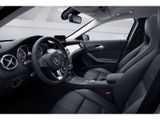 MERCEDES-BENZ GLA 180 360 KAMERA PDC SHZ