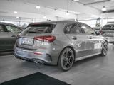 MERCEDES-BENZ A 200 d  AMG NIGHT SPUR PANO DISTR 360 STANDH