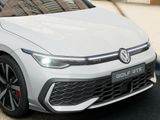 VW Golf GTE 1.5 eHybrid PANO+NAVI+SITZHZ+ACC+PDC