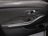 BMW 320e Touring AHK schwenkbar