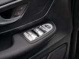 MERCEDES-BENZ V 220 lang ALLRAD/LEDER/8 SITZE/LED/KAMERA/TEMPOMAT