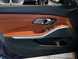 BMW M340d xDrive Touring M-Sport AHK - ACC- HuD - 19 LM - PDC - LED