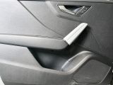 AUDI Q2 30 TDI design AHK Navi LED PDC Sitzhz Klima