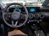 MERCEDES-BENZ A 180 d SPUR KAMERA SHZ