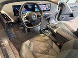 BMW iX xDrive40e H&K+SHZ+AppleCarPlay DW 0,25%