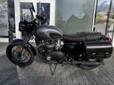 TRIUMPH Bonneville T120 Black 1. Hand Wartung neu