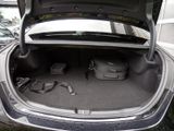 MERCEDES-BENZ C 300 de // BURM AMG SPUR STANDH KAMERA PDC SHZ