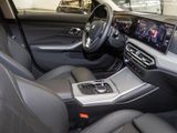 BMW 318 dTour+AHK+Navi+DAB+LED+RFK+LenkradHZG+PDCv+h