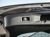 MERCEDES-BENZ GLA 200 d // AMG SPUR AHK KAMERA PDC SHZ MULTI