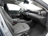 MERCEDES-BENZ A 200 d , PROGRESSIVE AHK KAMERA SPUR PDC SHZ