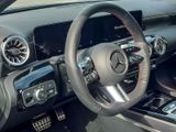 MERCEDES-BENZ A 200 Kompakt AMG NIGHT DISTR KAMERA SPUR PDC