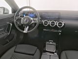 MERCEDES-BENZ A 200 , PROGRESSIVE MULTI KAMERA SPUR PDC SHZ