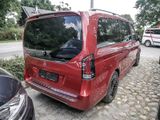 MERCEDES-BENZ V 300 AVANTGARDE AIRMATIC PANO ALLRAD AMG NIGHT
