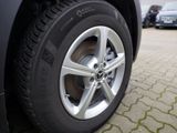 MERCEDES-BENZ GLB 200 d PROGRESSIVE MULTI 360 AHK DISTR KAMERA