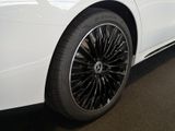 MERCEDES-BENZ E 220 d Limousine AMG NIGHT MEMO 360 DISTR SPUR