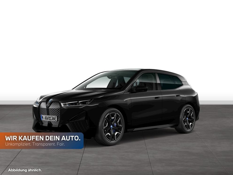 BMW iX M60 