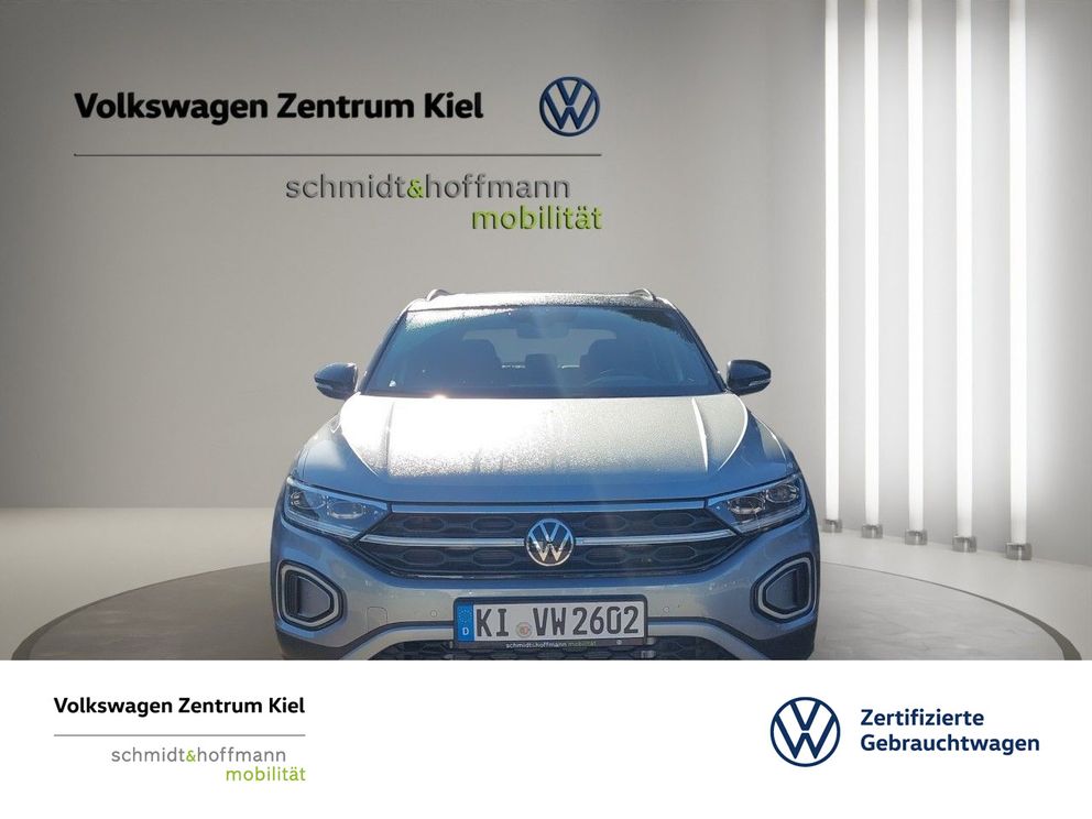 VW T-Roc Style 1.5 TSI PANO+AHK+ACC+PDC+RFK+CARPLAY
