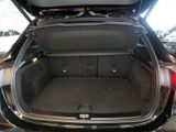 MERCEDES-BENZ GLA 220 d AMG MEMO 360 AHK DISTR KAMERA PANO PDC