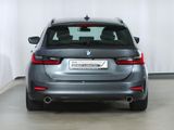 BMW 330 d SportLine AHK HeadUP ACC Lordosen HIFI