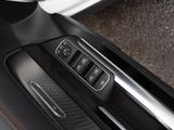 MERCEDES-BENZ EQA 350 4M , AMG NIGHT SPUR PANO STANDH AHK PDC
