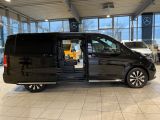 MERCEDES-BENZ EQV 300 Avantgarde Airmatic Burmester Distronic Kamera el. Türen 7 Sitze