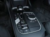 BMW 118 i Advantage LED NAVI SHZ LiveCockpitProf.