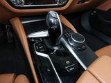 BMW 520 d Touring xDrive M Sport Leder LED Navi AD ACC Parklenkass. Rückfahrkam.