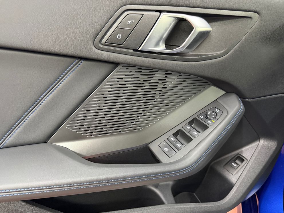 BMW 120 M Sport Adapt. LED Preisvorteil 18.200 € zur UPE