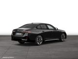 BMW 550e xDrive Limousine