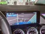 MERCEDES-BENZ GLA 200 d | AMG NIGHT AHK DISTR KAMERA PANO SPUR