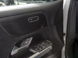MERCEDES-BENZ GLB 200 d | AMG NIGHT AHK DISTR KAMERA PANO SPUR