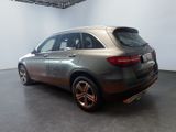 MERCEDES-BENZ GLC 250 4M Navi LED AHK Kamera Distr Leder Spur