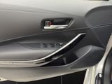 TOYOTA Corolla 2.0 Hybrid Lounge *HUD*Panoramo*