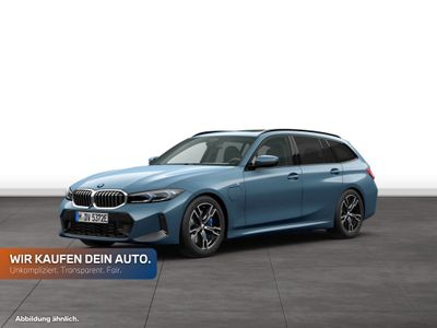 BMW 330e xDrive Touring
