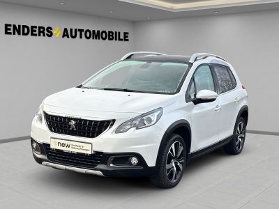 PEUGEOT 2008 Allure 1.2 Pure 110PS  +PDC+Sitzh+Klima++
