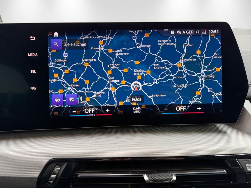 BMW 218 Active Tourer Adapt.LED+HUD+SHZ+AppleCarplay