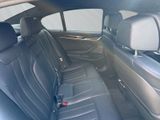 BMW 520 d xDrive Limousine M Sport ACC HUD H&K Laser