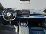 BMW 530 e Limousine M-Sport Pro Autobahnassistent