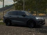 VW Tiguan R-Line 1,5 l eHybrid Blackstyle, WR, IQ