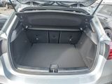 MERCEDES-BENZ A 200 Kompakt AMG NIGHT DISTR KAMERA SPUR PDC