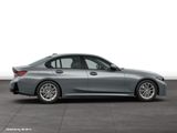 BMW 320i xDrive Limousine