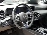 MERCEDES-BENZ CLA 200 d SB // NIGHT PROGRESSIVE KAMERA SPUR